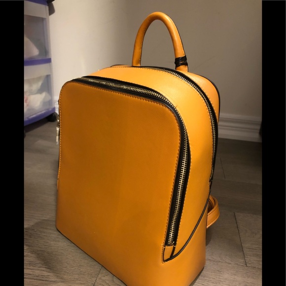 Orange Bag - Picture 1 of 3